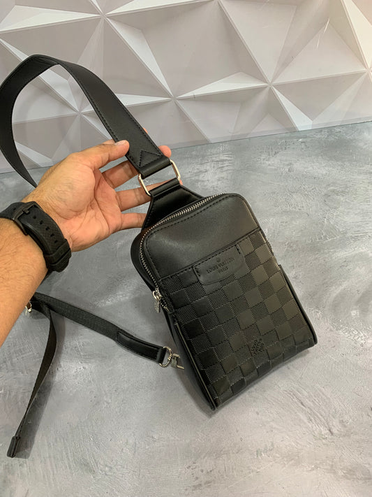 RIÑONERA LOUIS VUITTON - 8055