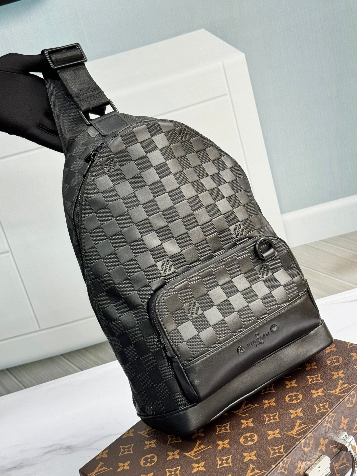 RIÑONERA LOUIS VUITTON - 8044