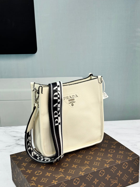 BOLSO PRADA - 5054